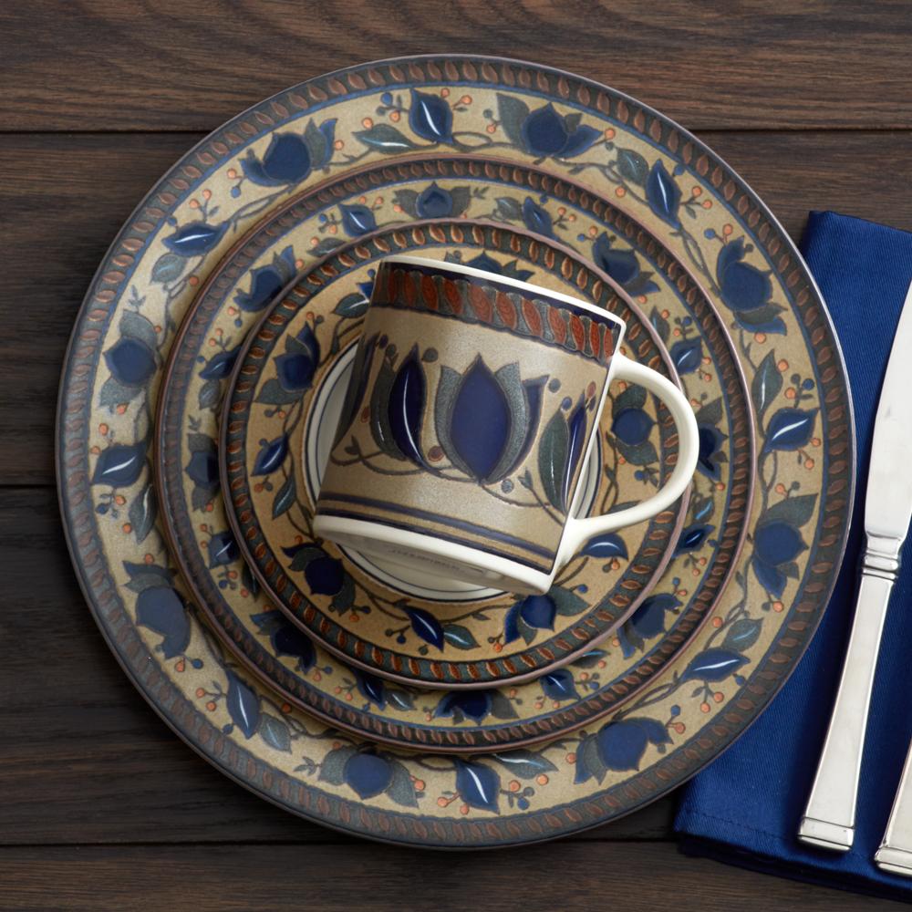 Arabella? Set of 4 Dinner Plates - Image 3